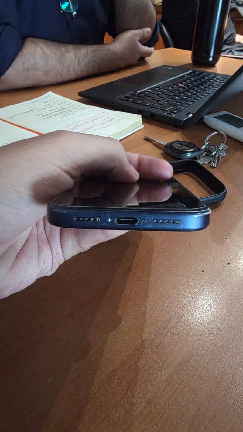 Apple iPhone 17 Pro 1