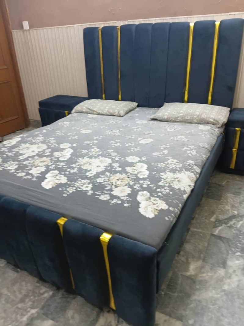 LUXURY Bed 4
