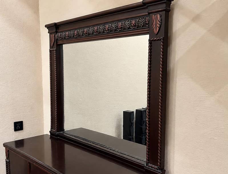 dressing table 2