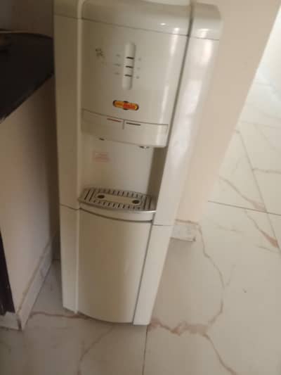 Water dispensar for sell