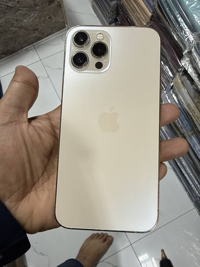Apple iPhone 12 Pro Max 5