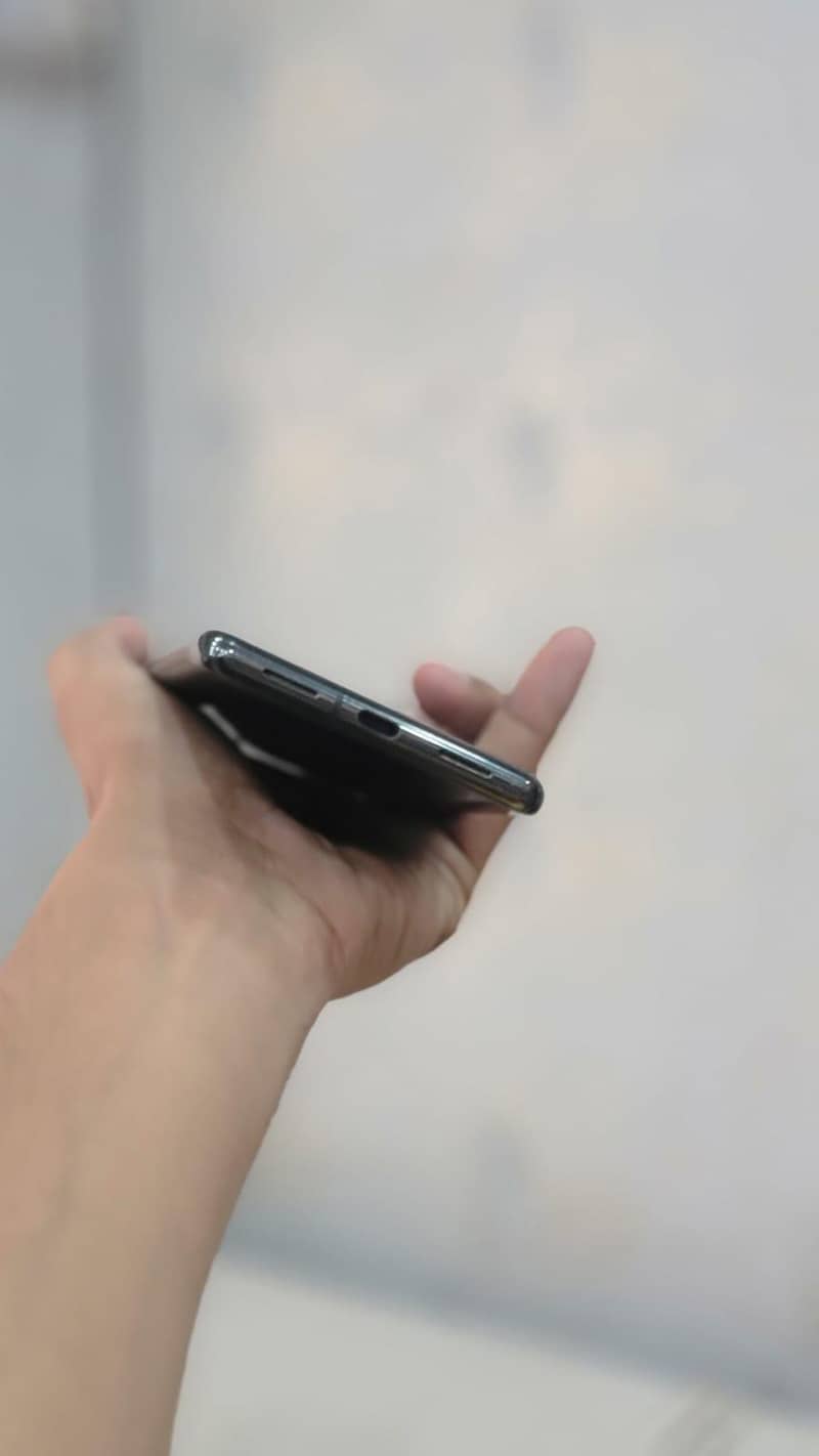 Google Pixel 7 Pro 4
