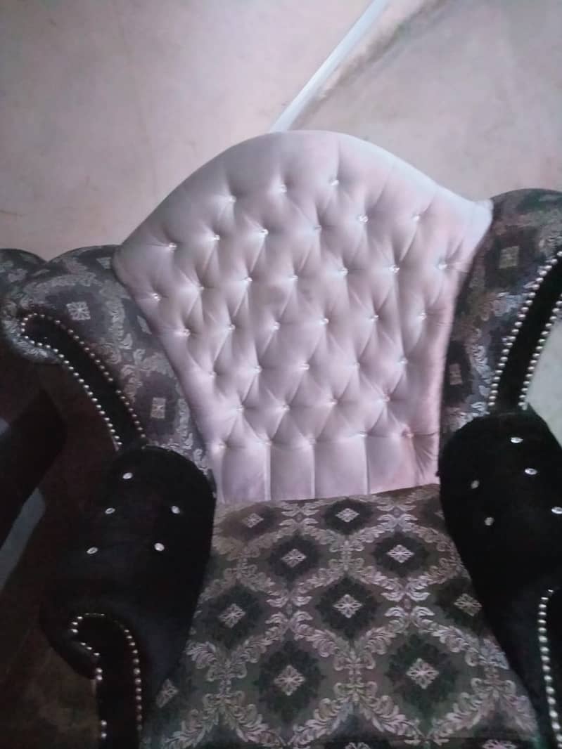 7 Seater Sofa 3