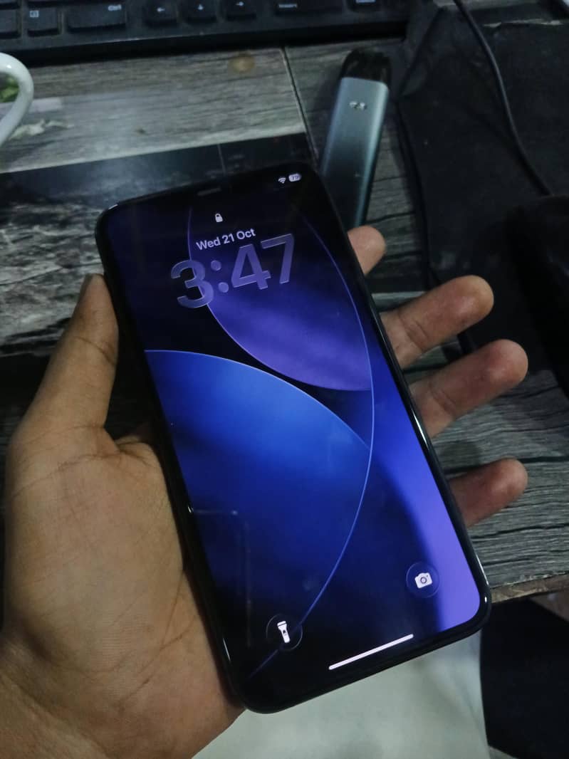 Apple iPhone 11 Pro Max 5