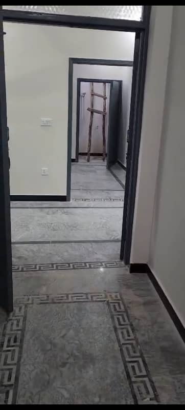 Ghouri town pH 4A 3mrla First floor water supply electric available
