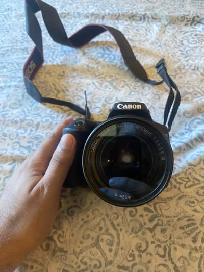 Canon 250D DSLR + 18-55, 50mm & 70-300 Lenses Full Kit