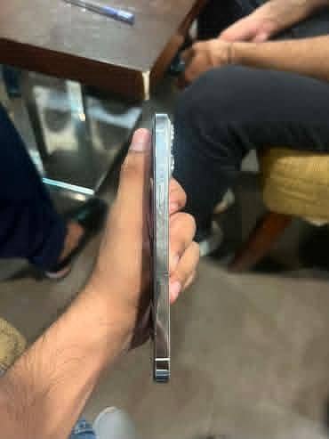 iphone 14 pro max 2