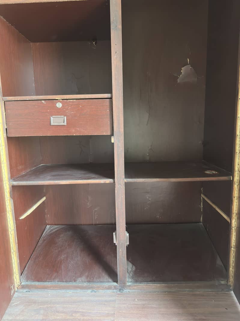 Cupboard chocolate theme 4