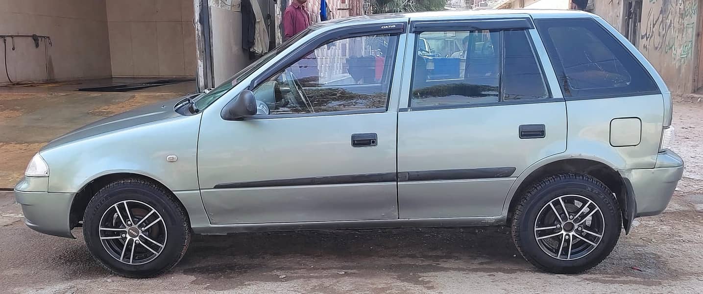 Suzuki Cultus VXR 2012 1