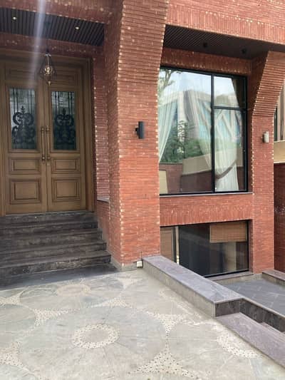 HOUSE FOR RENT IN F-7