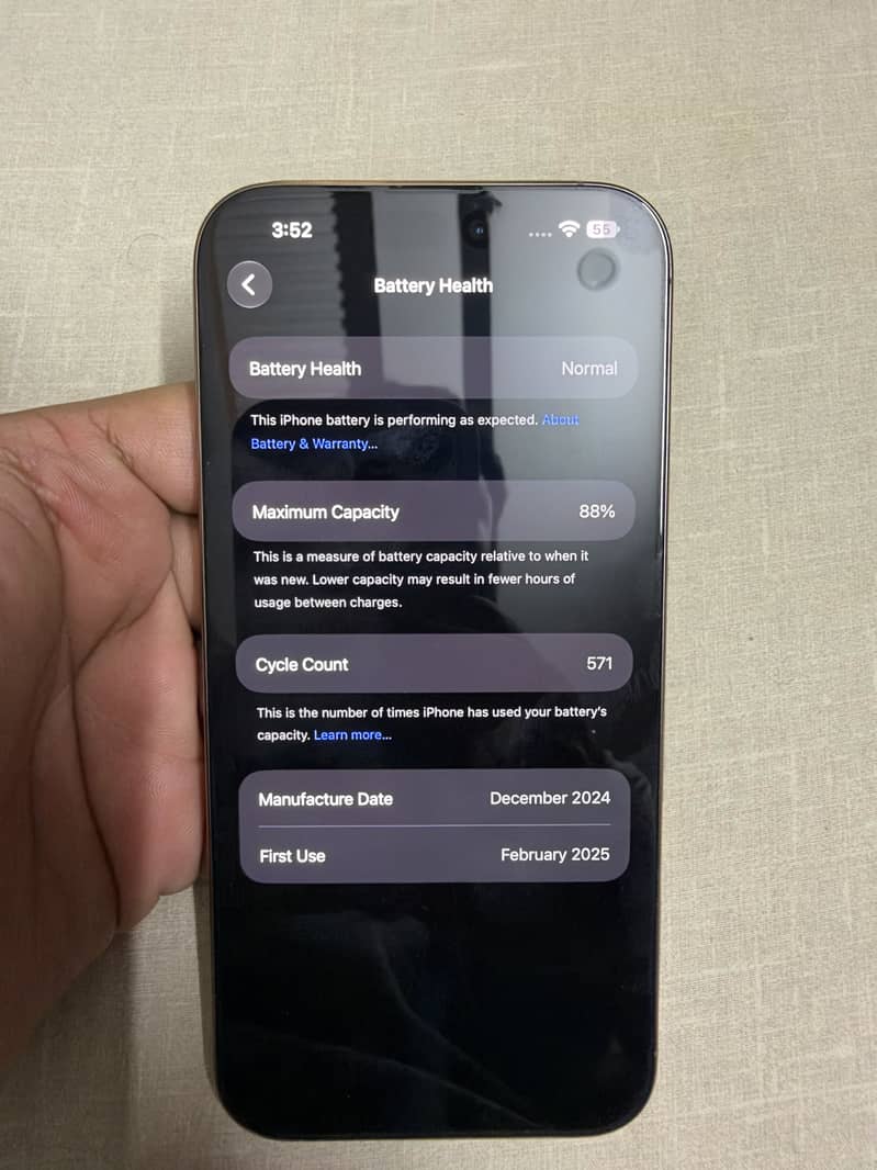 Apple iPhone 16 Pro Max 6