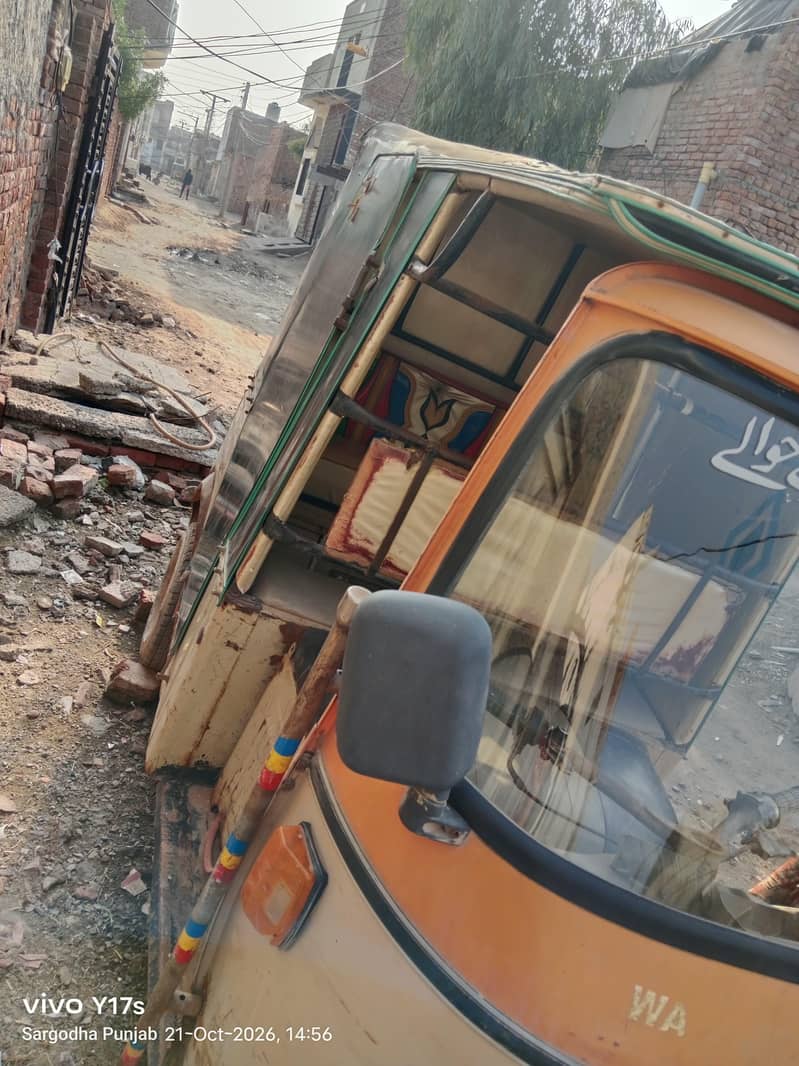 cng rickshaw 5