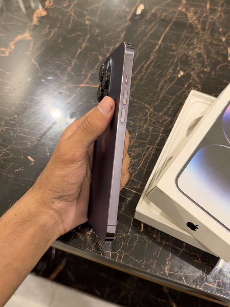 Apple iPhone 14 Pro Max 4