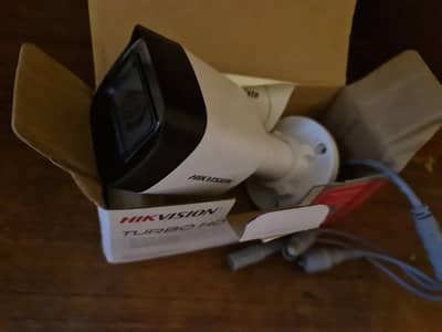 hikvision 5mp cctv camera  new never used