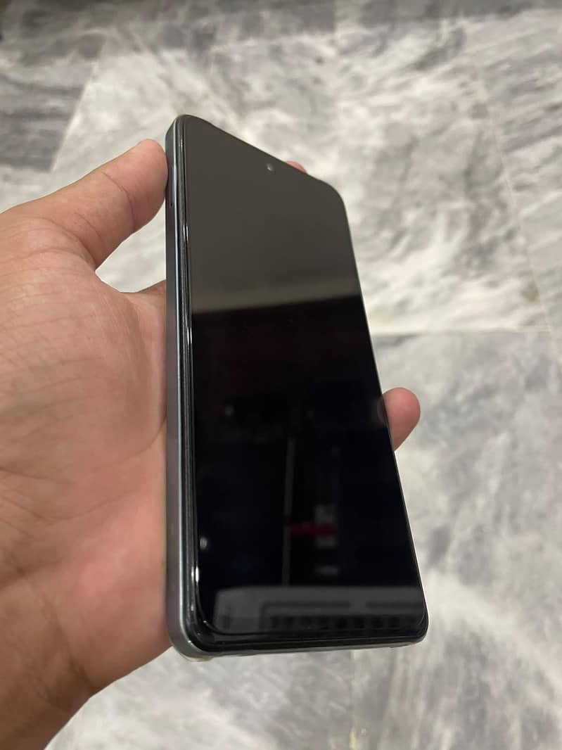 Infinix Note 30 6