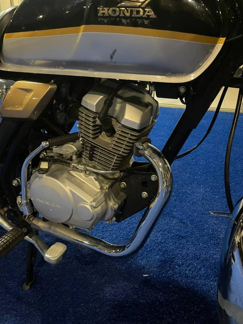 CG150 2025 Mint condition 5