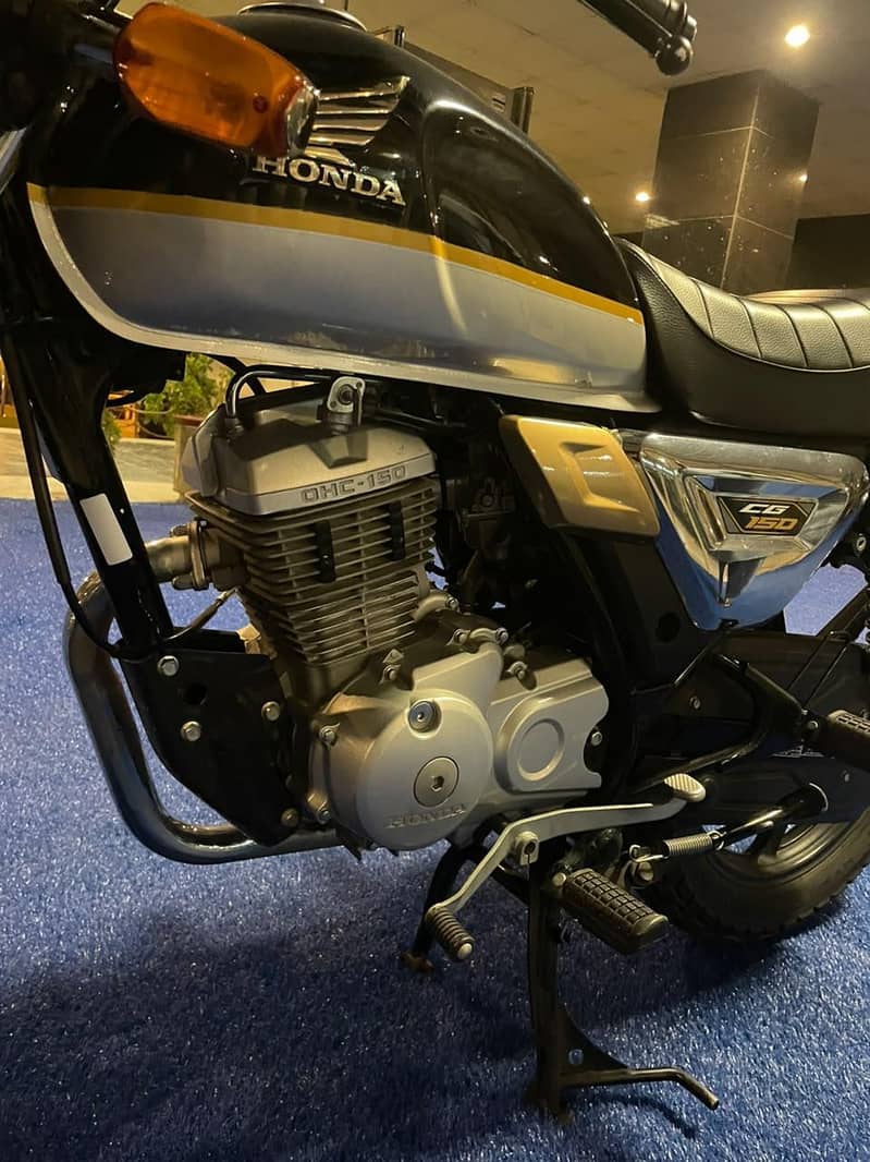 CG150 2025 Mint condition 9