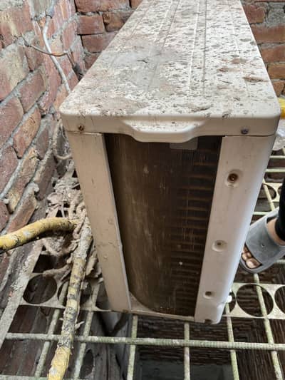 Gree ac bery good condition