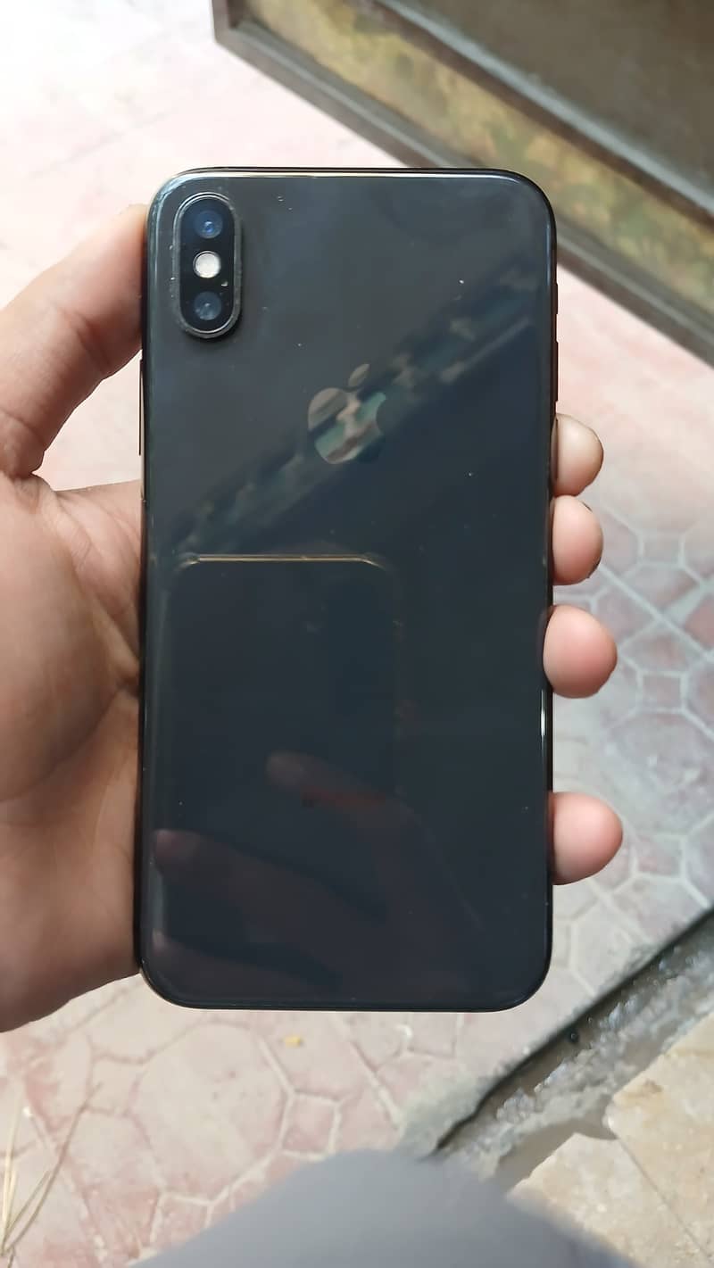 Apple iPhone XS 3