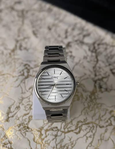 Men’s Comfort Fit Stainless Steel Chain Watch ⌚