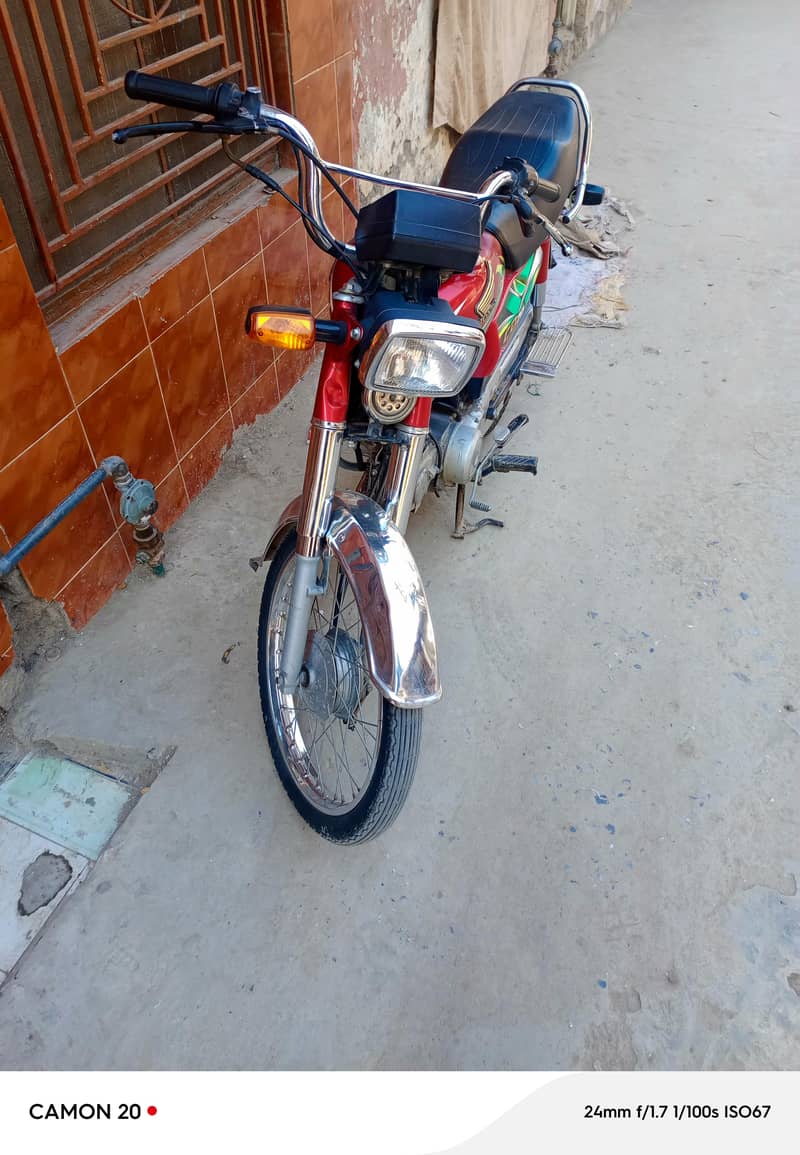 Honda CD 70 4