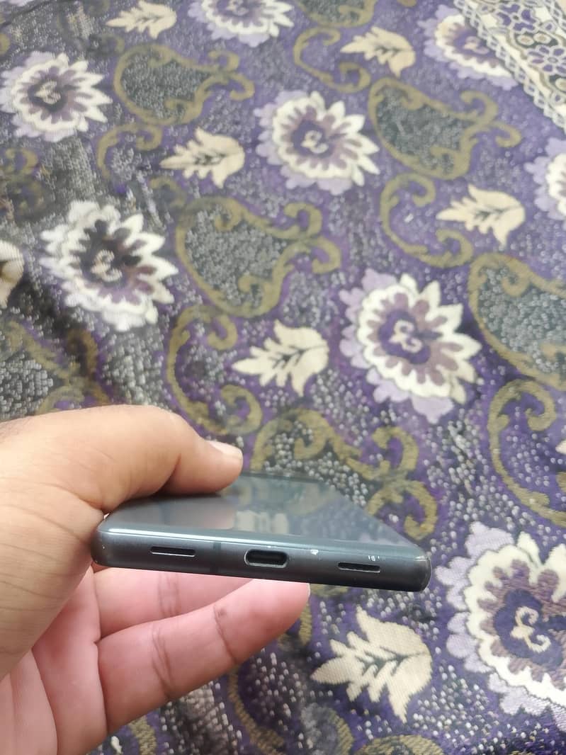 Google Pixel 7a 3