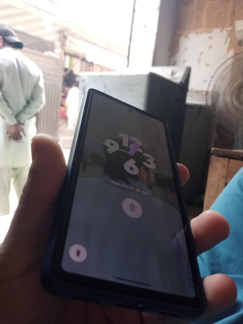 Google Pixel 7a 1