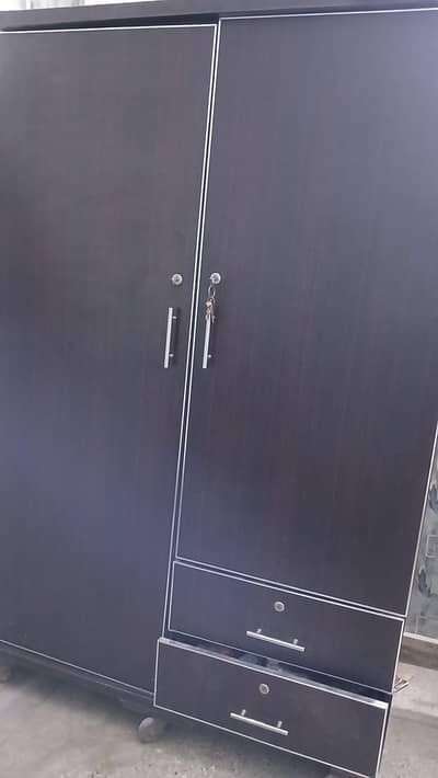 2 door wardrobe