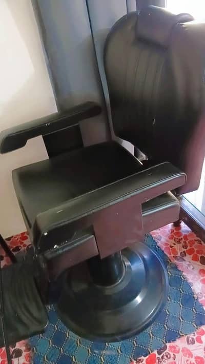 used Solan chair