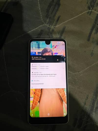 Sharp Aquos R2