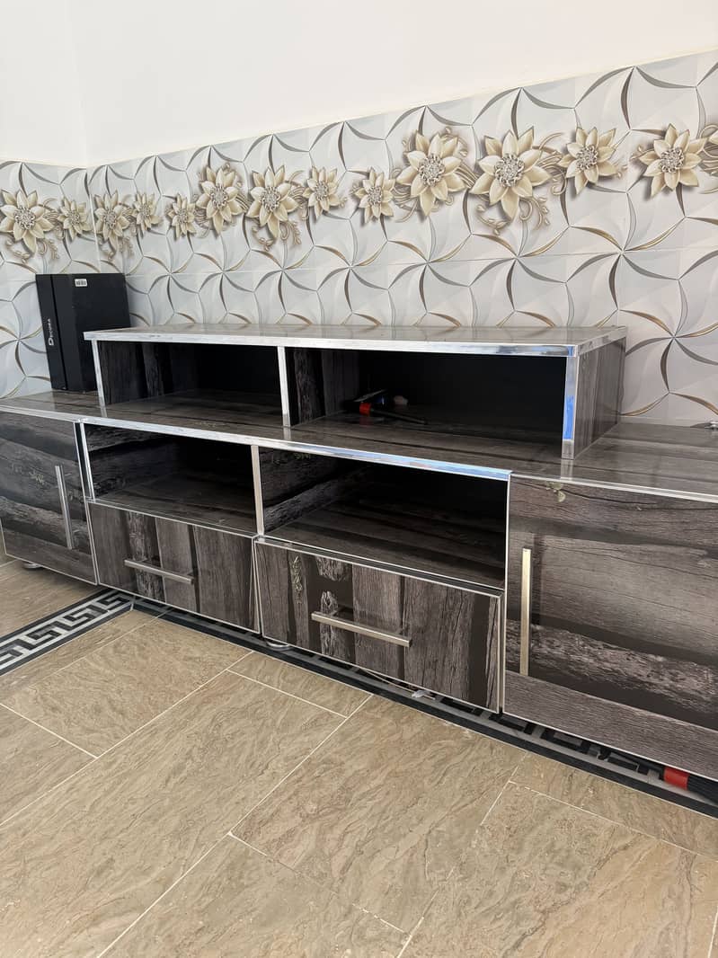 LED console 1