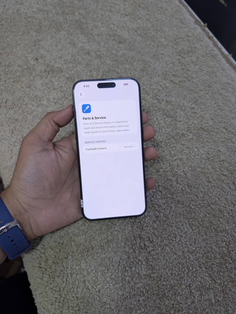 Apple iPhone 15 Pro Max 2