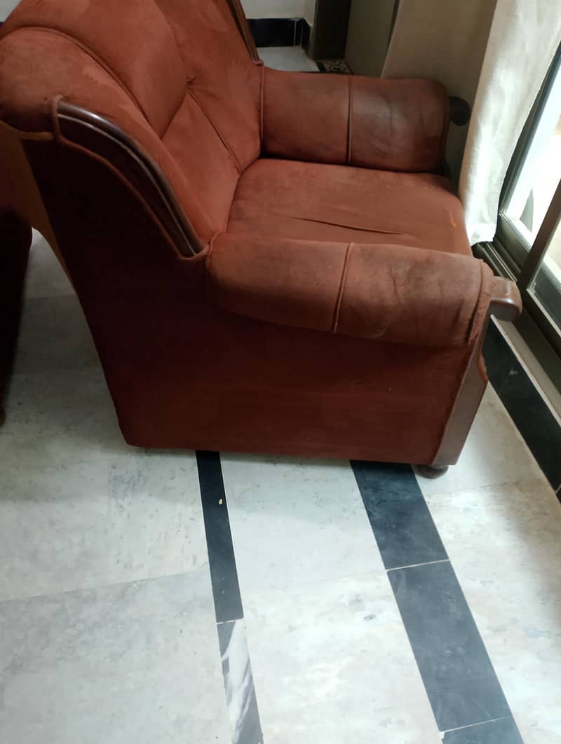 Shahi style sofa 1