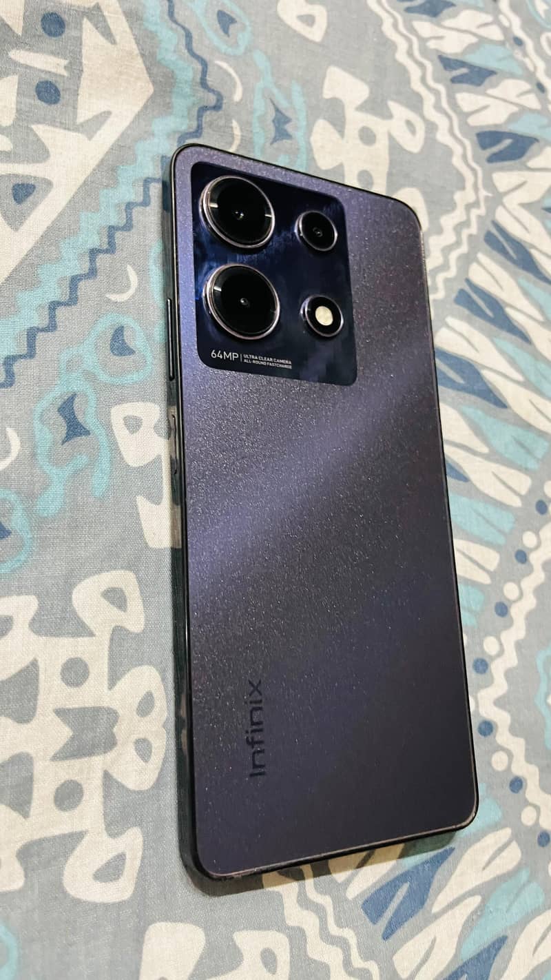 Infinix Note 30 0