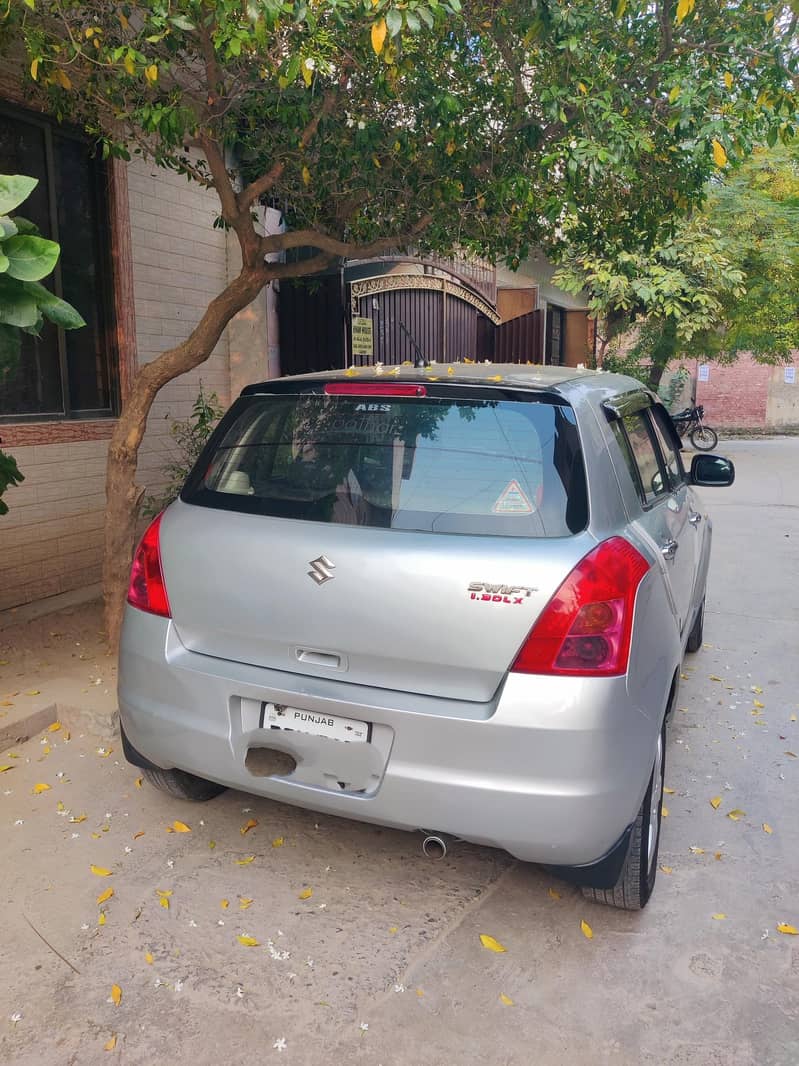 Suzuki Swift 2014 5