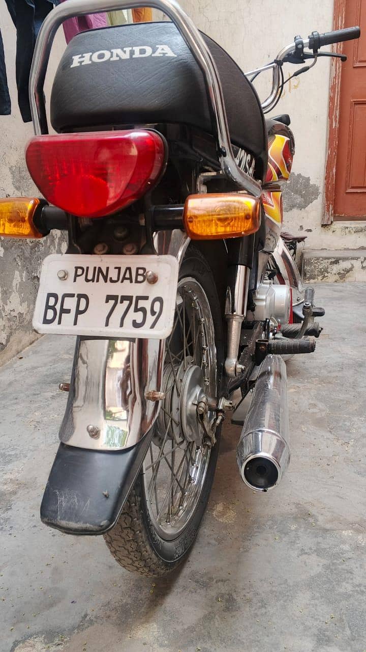 Honda CD70cc 3