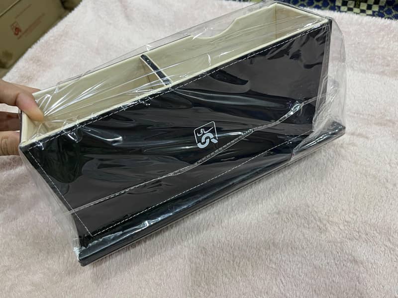 leather Table organizer 2