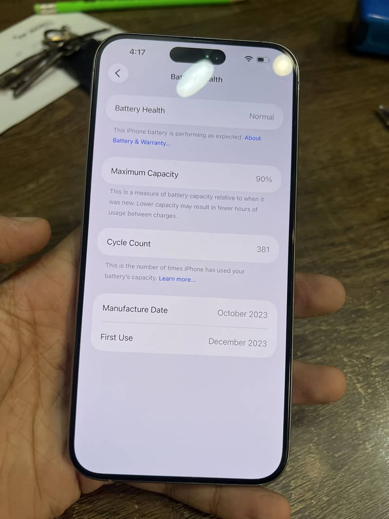 Apple iPhone 15 Pro Max 2