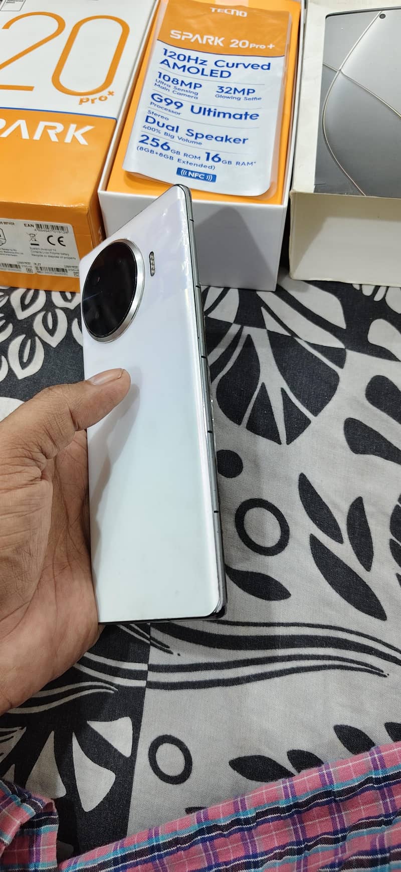 Tecno Spark 20 Pro Plus 5