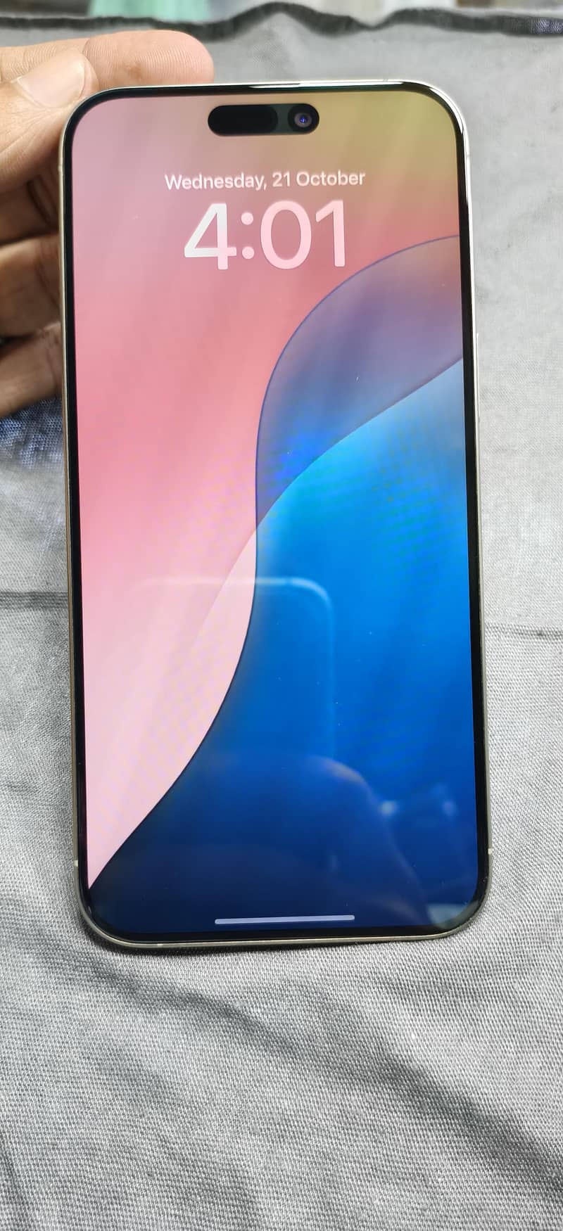 Apple iPhone 15 Pro Max 6
