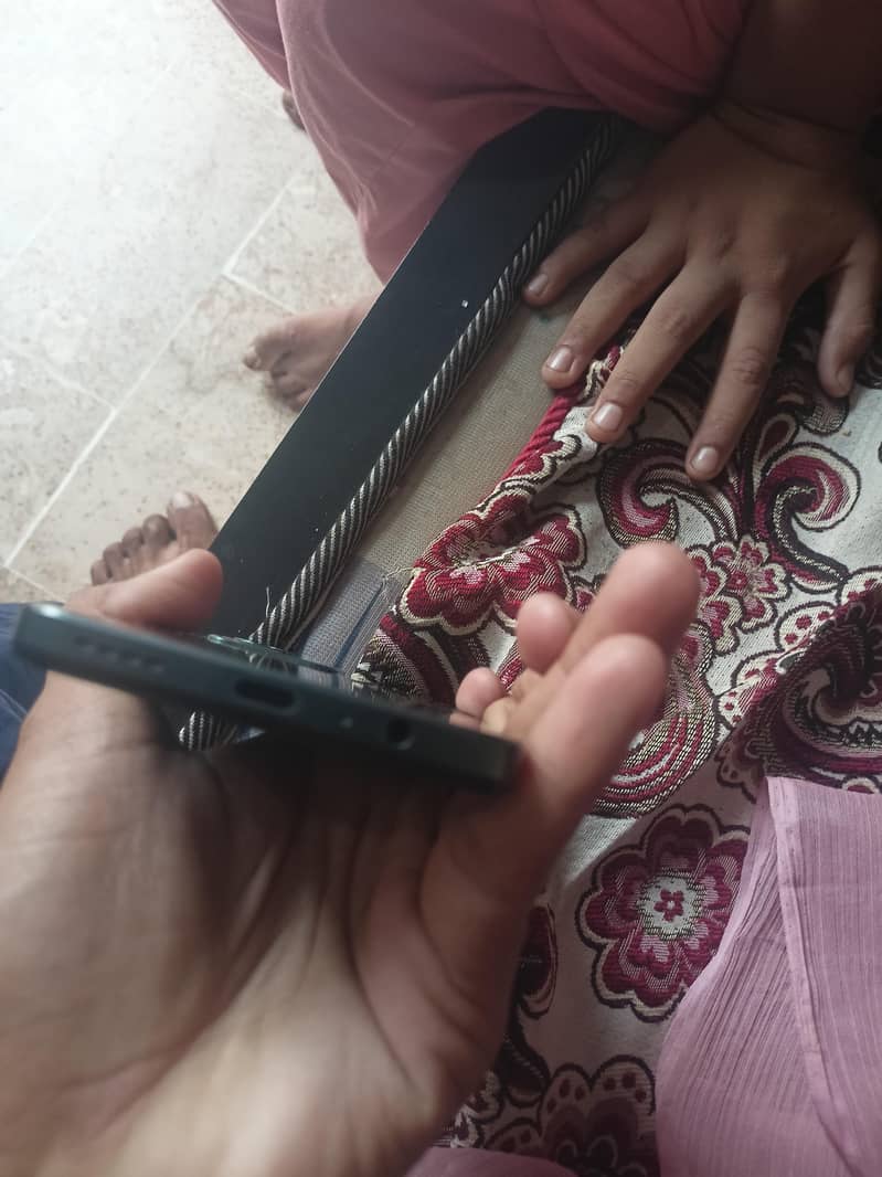 Realme C71 1