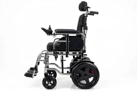 Electric wheelchair foldable