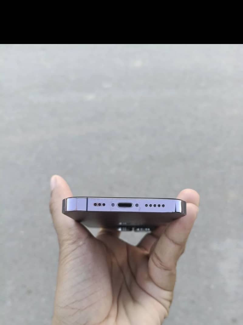 Apple iPhone 14 Pro 4