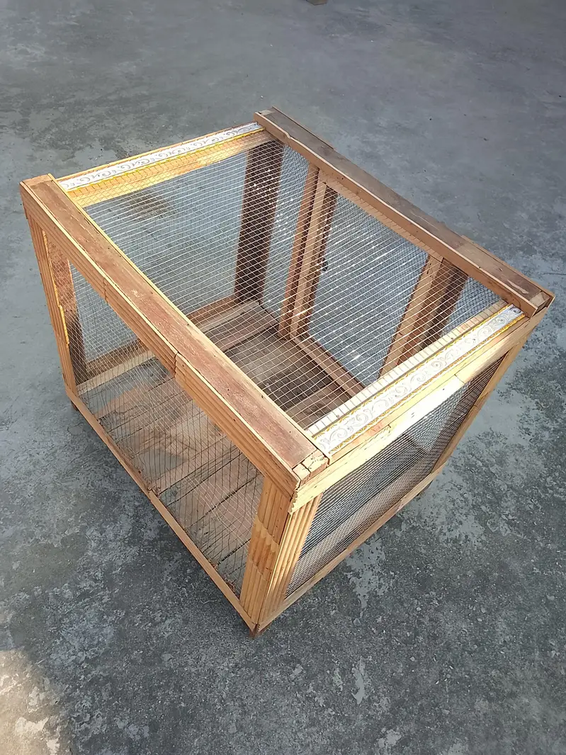 wooden bird cage Forsale — photo 4