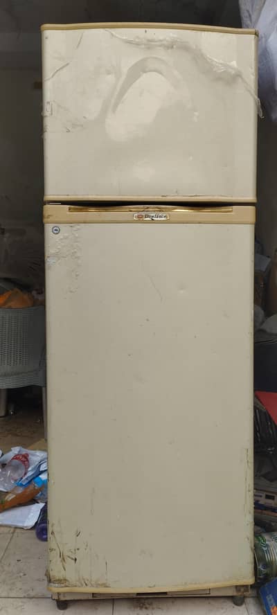 Dawlance Refrigerator for Sale  تفصیل (Description):