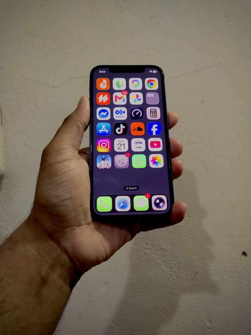 Apple iPhone 12 0
