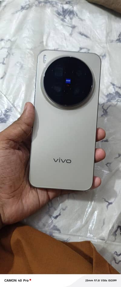 Vivo X300 Pro