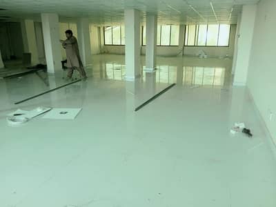 Floor Available for rent in Blue Area . 4000 sqft floor Commercial Space