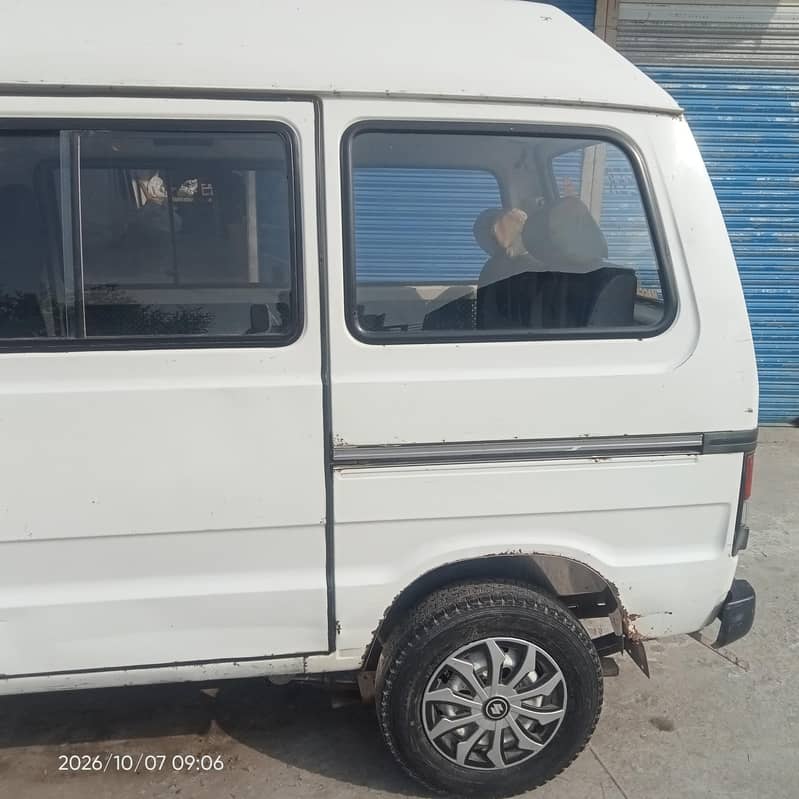 Suzuki Bolan 2014 4
