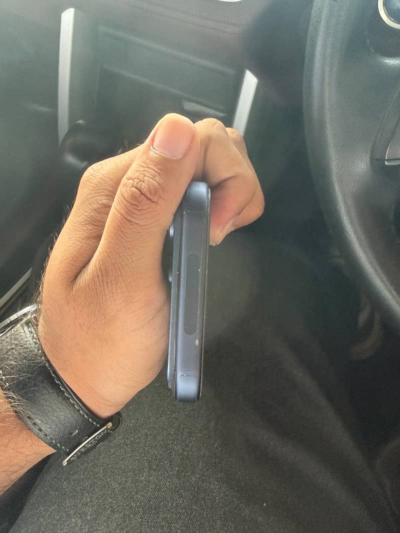 Apple iPhone 17 Pro Max 1